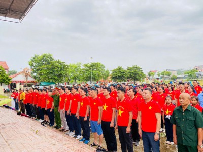 TRƯỜNG TIỂU HỌC TÂN THÀNH THAM GIA HĐ “CÙNG VIỆT NAM TIẾN BƯỚC”